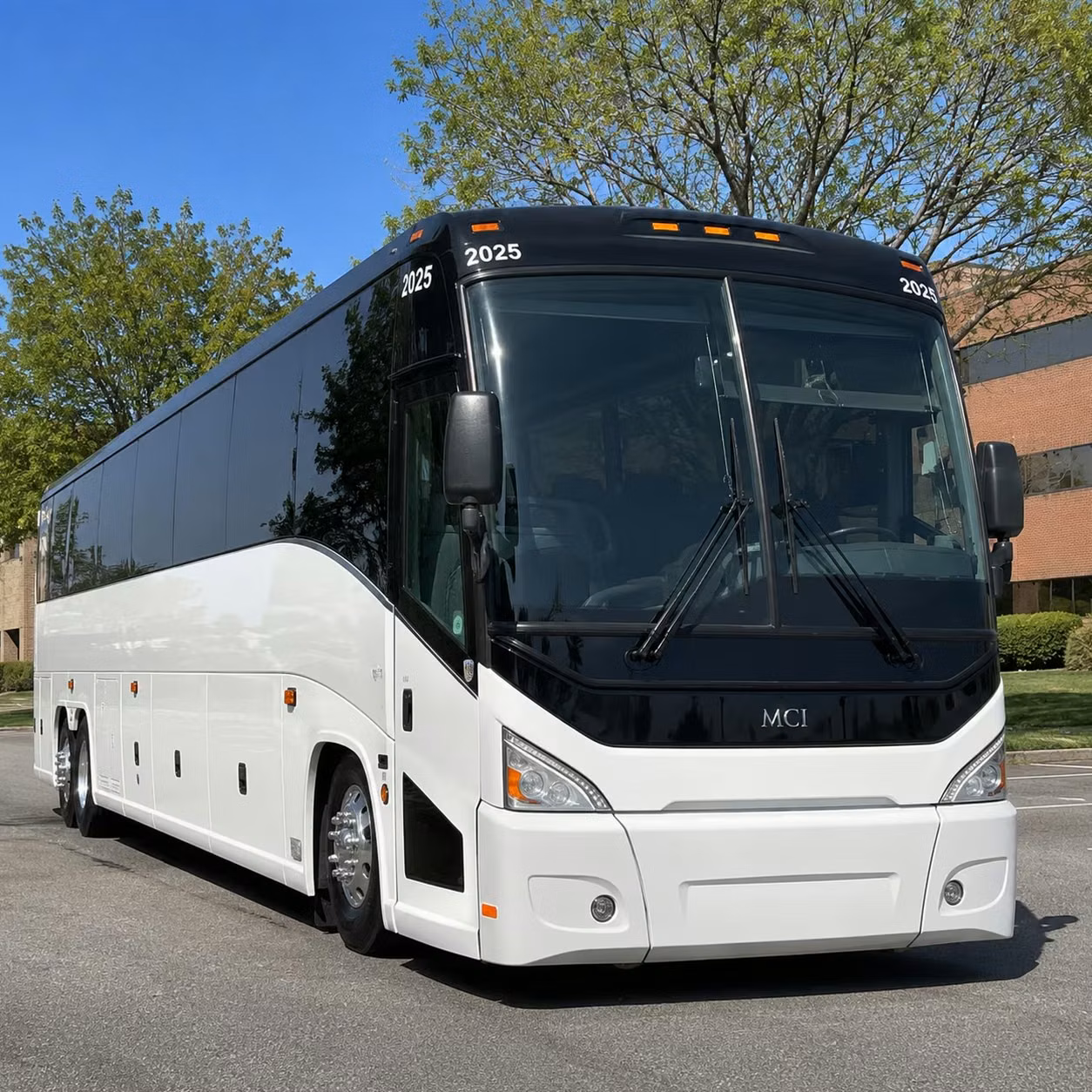 how the distance and duration of your trip affect charter bus rates in broken arrow